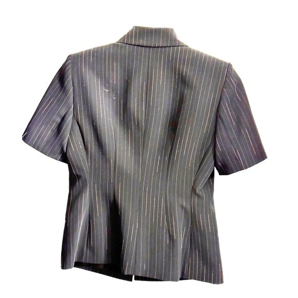 Kasper Size 2P Black Petite Women’s Two Piece Striped Short Sleeves Suit Black - Picture 14 of 15
